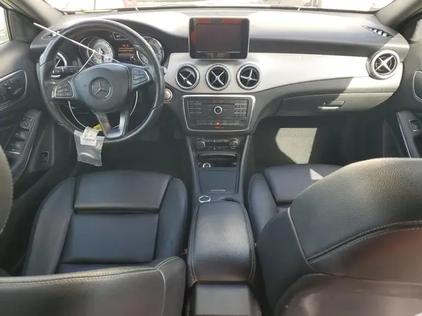 WDCTG4EB3GJ192524 2016 MERCEDES-BENZ GLA-KLASSE - Image 8