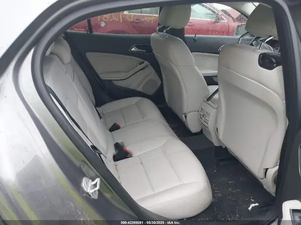 WDCTG4EB3GJ193849 2016 MERCEDES-BENZ GLA-KLASSE - Image 8