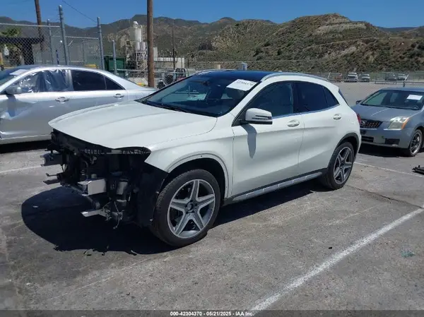 WDCTG4EB3GJ209757 2016 MERCEDES-BENZ GLA-KLASSE - Image 2