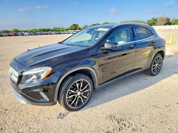 WDCTG4EB3HJ338888 2017 MERCEDES-BENZ GLA-KLASSE - Image 1