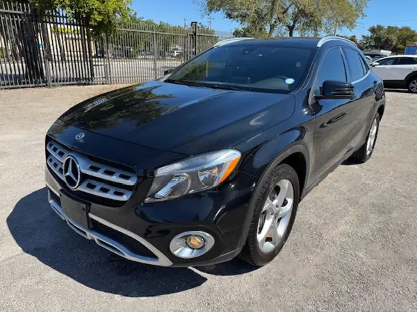 WDCTG4EB3JJ450631 2018 MERCEDES-BENZ GLA-KLASSE - Image 1
