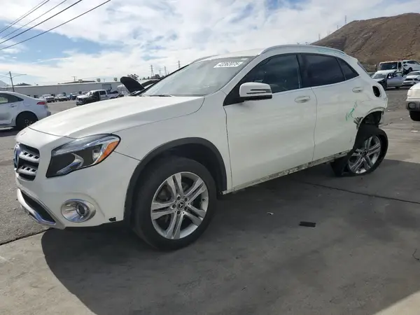 WDCTG4EB3JJ454131 2018 MERCEDES-BENZ GLA-KLASSE - Image 1