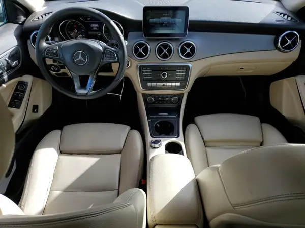 WDCTG4EB3JJ454131 2018 MERCEDES-BENZ GLA-KLASSE - Image 8