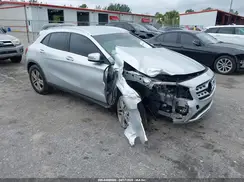 WDCTG4EB3KJ578689 2019 MERCEDES-BENZ GLA-KLASSE