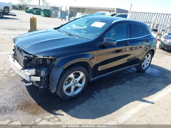 WDCTG4EB3KU010442 2019 MERCEDES-BENZ GLA-KLASSE - Image 2