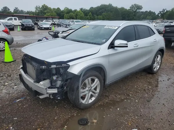 WDCTG4EB3KU015141 2019 MERCEDES-BENZ GLA-KLASSE - Image 1