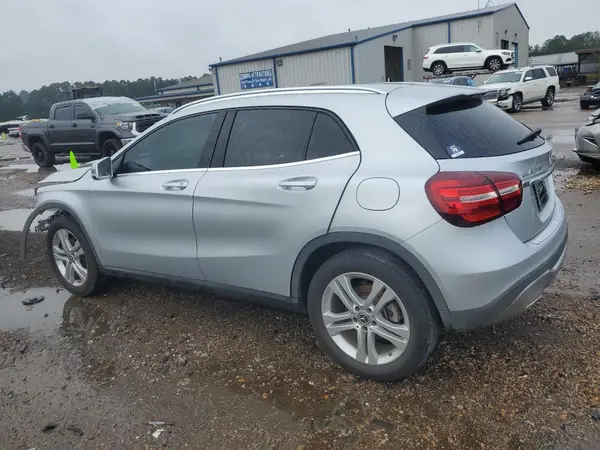 WDCTG4EB3KU015141 2019 MERCEDES-BENZ GLA-KLASSE - Image 2