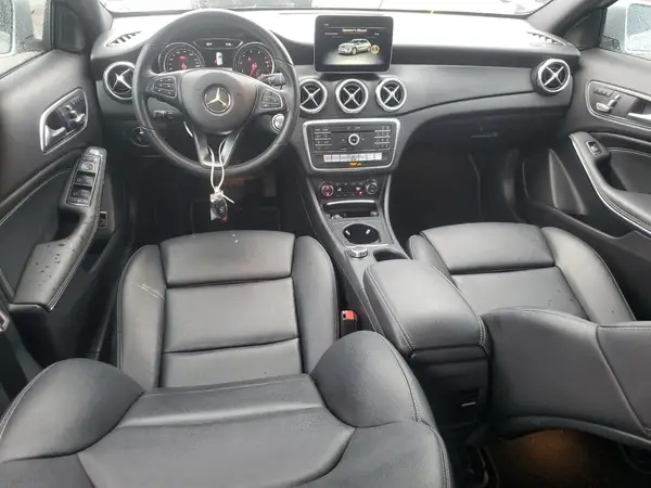 WDCTG4EB3KU015141 2019 MERCEDES-BENZ GLA-KLASSE - Image 8