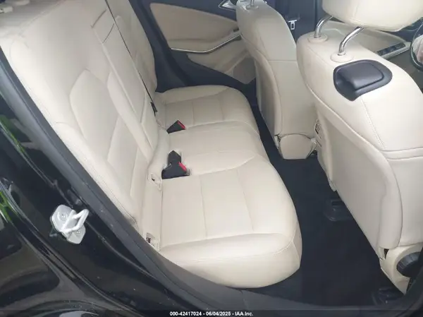 WDCTG4EB4GJ216863 2016 MERCEDES-BENZ GLA-KLASSE - Image 8