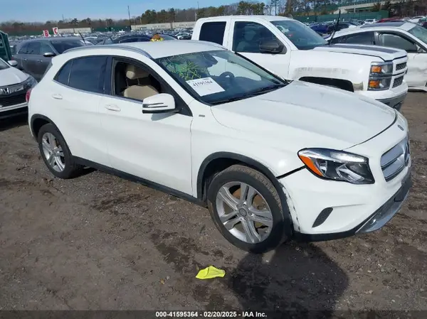 WDCTG4EB4GJ258174 2016 MERCEDES-BENZ GLA-KLASSE - Image 1