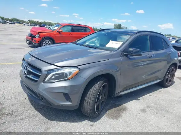 WDCTG4EB4HJ283982 2017 MERCEDES-BENZ GLA-KLASSE - Image 2