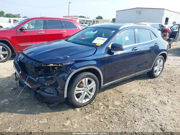 WDCTG4EB4HJ300408 2017 MERCEDES-BENZ GLA-KLASSE - Image 2