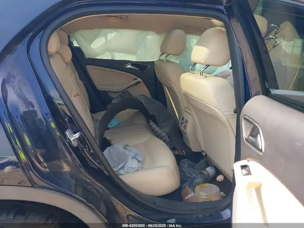 WDCTG4EB4HJ300408 2017 MERCEDES-BENZ GLA-KLASSE - Image 8