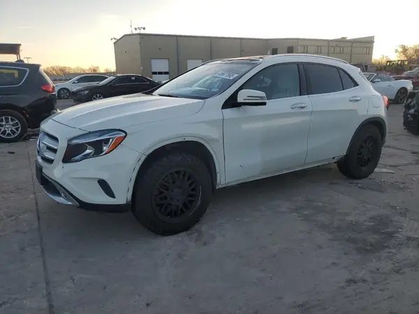 WDCTG4EB4HJ302160 2017 MERCEDES-BENZ GLA-KLASSE - Image 1