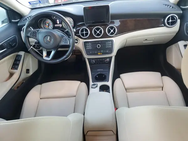 WDCTG4EB4HJ302160 2017 MERCEDES-BENZ GLA-KLASSE - Image 8