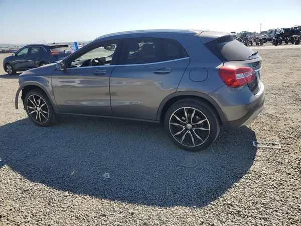 WDCTG4EB4HJ336986 2017 MERCEDES-BENZ GLA-KLASSE - Image 2