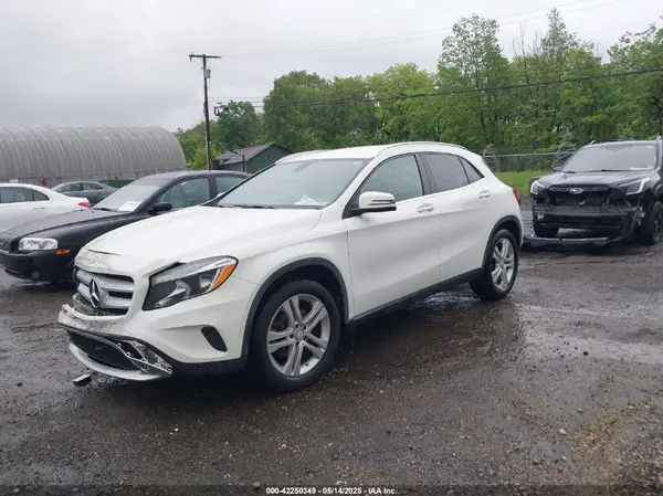 WDCTG4EB4HJ350354 2017 MERCEDES-BENZ GLA-KLASSE - Image 2
