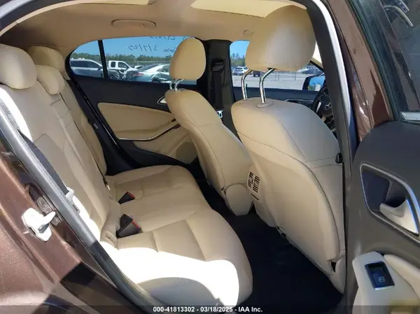 WDCTG4EB4HJ357191 2017 MERCEDES-BENZ GLA-KLASSE - Image 8