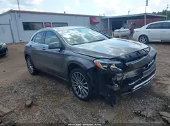 WDCTG4EB4JJ422885 2018 MERCEDES-BENZ GLA-KLASSE