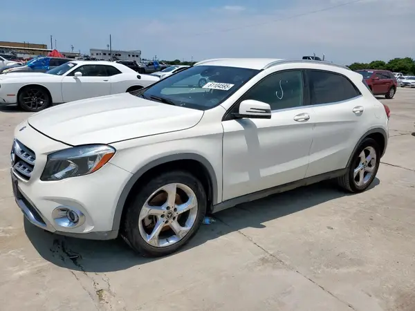 WDCTG4EB4JJ449424 2018 MERCEDES-BENZ GLA-KLASSE - Image 1