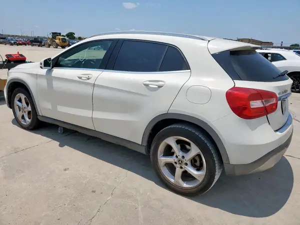 WDCTG4EB4JJ449424 2018 MERCEDES-BENZ GLA-KLASSE - Image 2