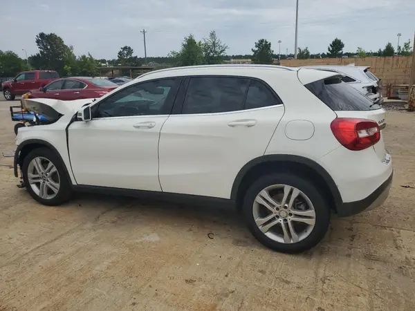 WDCTG4EB4JJ460407 2018 MERCEDES-BENZ GLA-KLASSE - Image 2