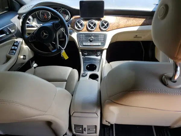 WDCTG4EB4JJ477580 2018 MERCEDES-BENZ GLA-KLASSE - Image 8