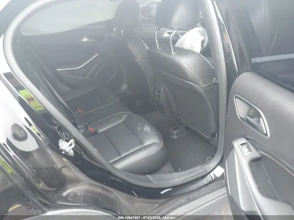 WDCTG4EB4KJ569628 2019 MERCEDES-BENZ GLA-KLASSE - Image 8