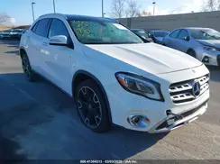 WDCTG4EB4KU017657 2019 MERCEDES-BENZ GLA-KLASSE