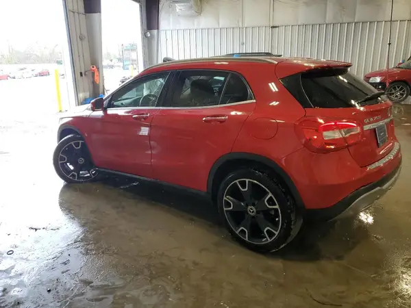 WDCTG4EB4KU018873 2019 MERCEDES-BENZ GLA-KLASSE - Image 2