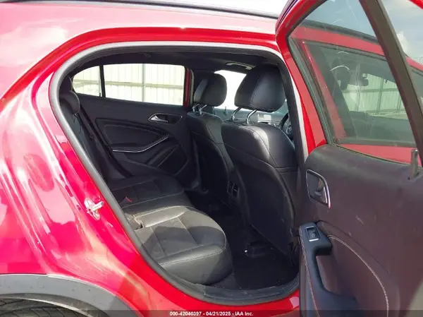WDCTG4EB4KU019036 2019 MERCEDES-BENZ GLA-KLASSE - Image 8