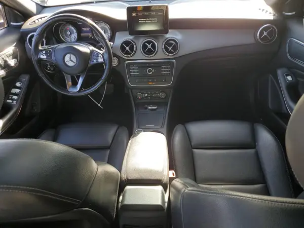 WDCTG4EB5GJ205225 2016 MERCEDES-BENZ GLA-KLASSE - Image 8