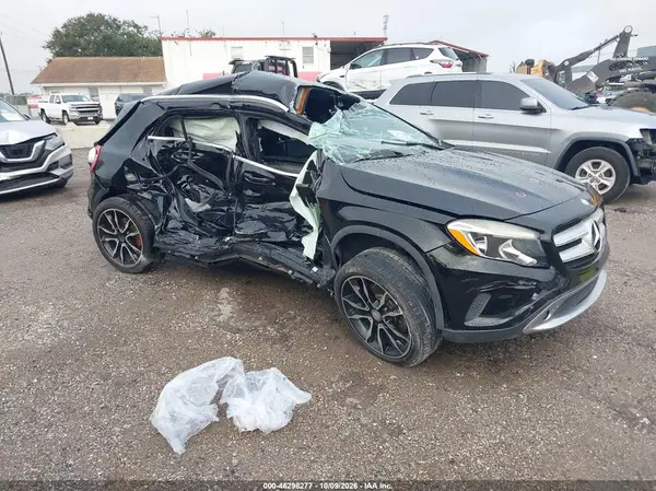 WDCTG4EB5GJ218590 2016 MERCEDES-BENZ GLA-KLASSE - Image 1