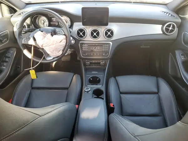 WDCTG4EB5HJ280993 2017 MERCEDES-BENZ GLA-KLASSE - Image 8