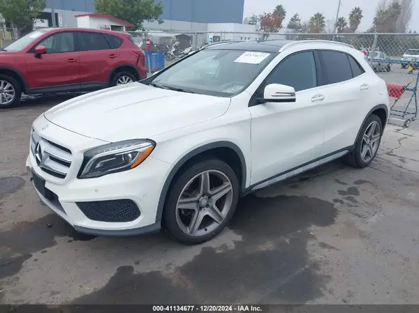 WDCTG4EB5HJ300546 2017 MERCEDES-BENZ GLA-KLASSE - Image 2