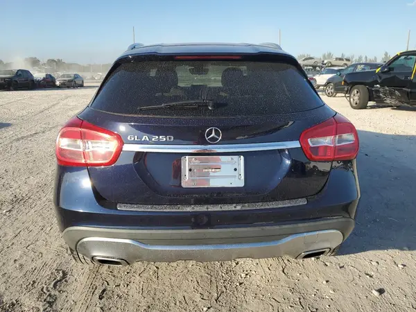 2018 MERCEDES-BENZ GLA-KLASSE COPART lot 43910325 auction photo 6