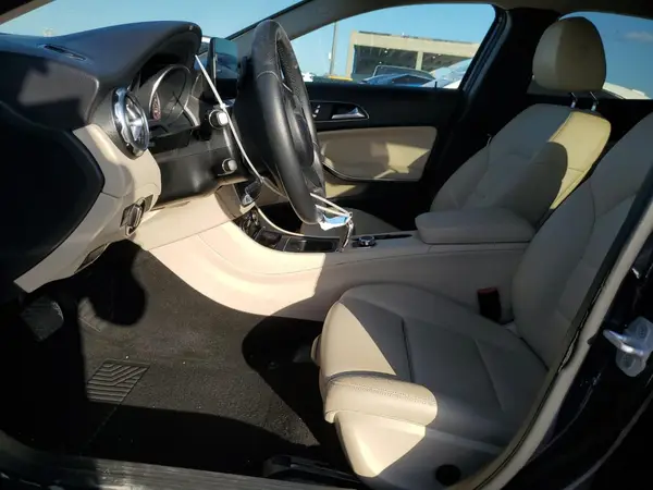2018 MERCEDES-BENZ GLA-KLASSE COPART lot 43910325 auction photo 7