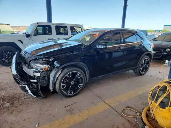 WDCTG4EB5JJ443471 2018 MERCEDES-BENZ GLA-KLASSE - Image 1