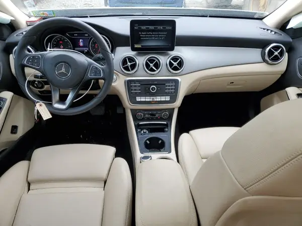 WDCTG4EB5JJ479452 2018 MERCEDES-BENZ GLA-KLASSE - Image 8