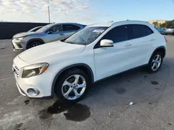 WDCTG4EB5JJ483422 2018 MERCEDES-BENZ GLA-KLASSE