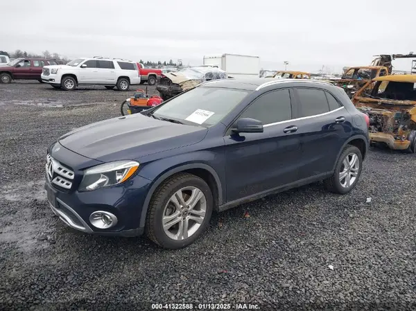 WDCTG4EB5JJ502342 2018 MERCEDES-BENZ GLA-KLASSE - Image 2