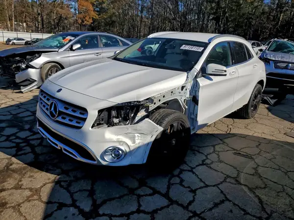 WDCTG4EB5KU008546 2019 MERCEDES-BENZ GLA-KLASSE - Image 1