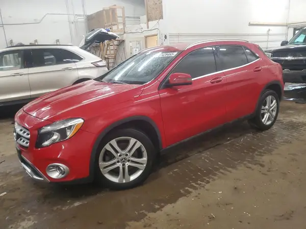 WDCTG4EB5KU014329 2019 MERCEDES-BENZ GLA-KLASSE - Image 1