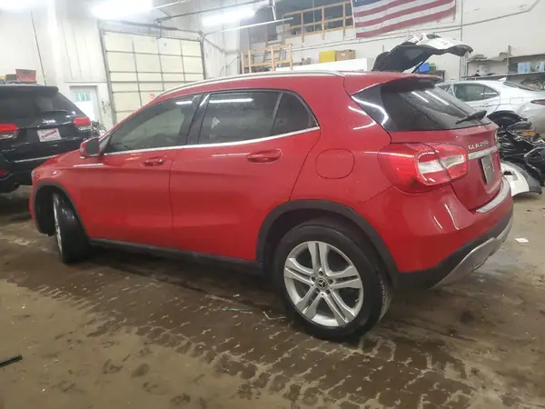 WDCTG4EB5KU014329 2019 MERCEDES-BENZ GLA-KLASSE - Image 2
