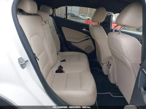 WDCTG4EB5KU015478 2019 MERCEDES-BENZ GLA-KLASSE - Image 8