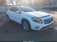 WDCTG4EB5KU018641 2019 MERCEDES-BENZ GLA-KLASSE