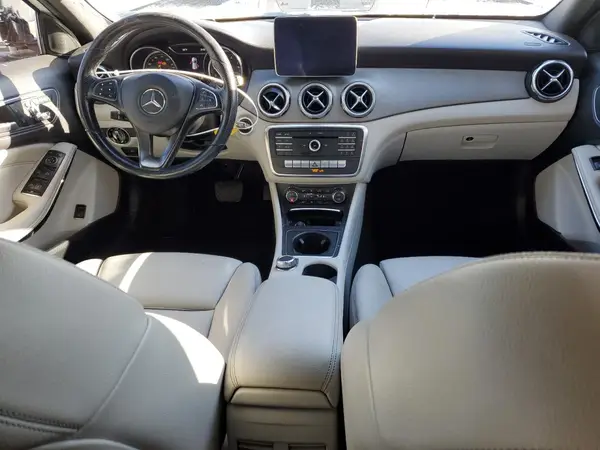 WDCTG4EB5LU025610 2020 MERCEDES-BENZ GLA-KLASSE - Image 8