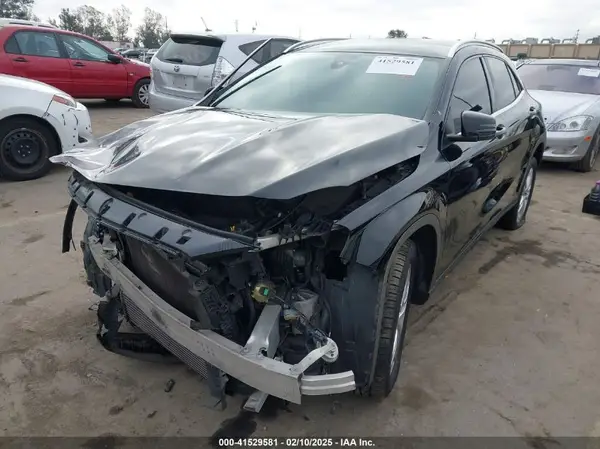 WDCTG4EB6HJ290237 2017 MERCEDES-BENZ GLA-KLASSE - Image 2