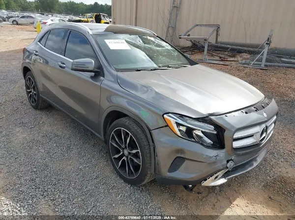 WDCTG4EB6HJ294269 2017 MERCEDES-BENZ GLA-KLASSE - Image 1