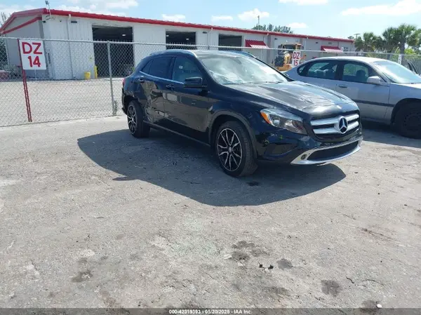 WDCTG4EB6HJ299181 2017 MERCEDES-BENZ GLA-KLASSE - Image 1